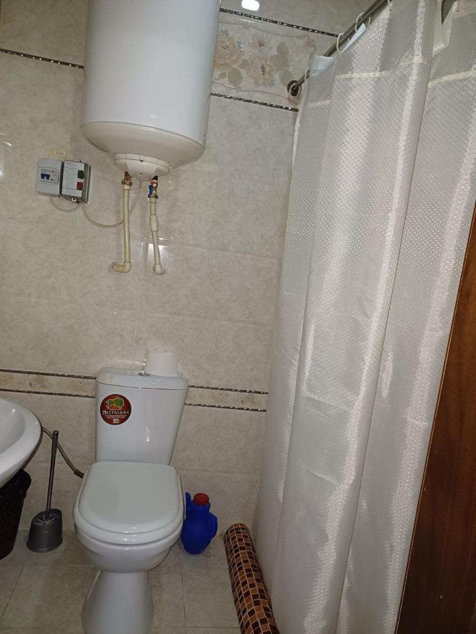 Maximum Hotel Navoi 外观 照片