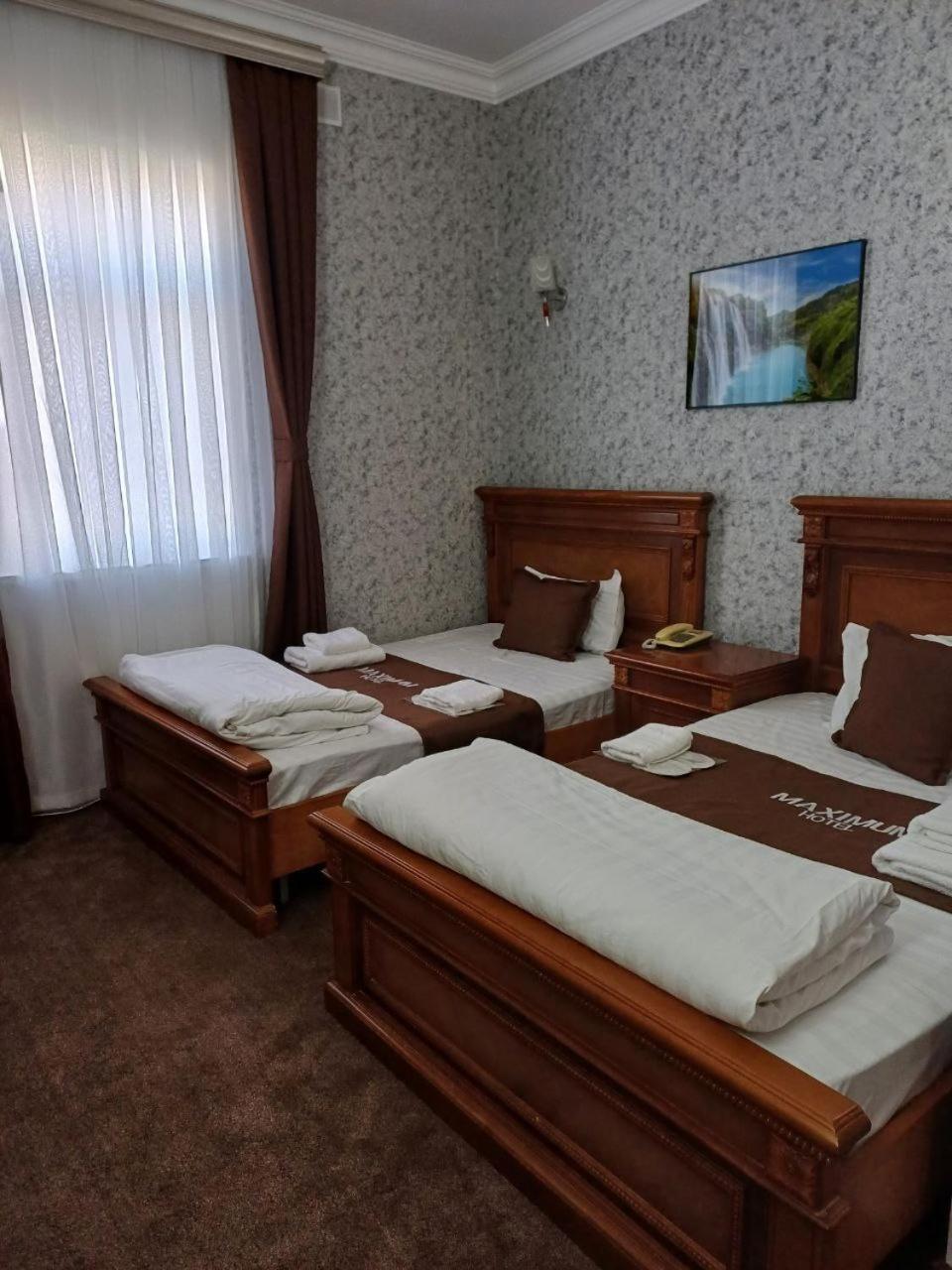 Maximum Hotel Navoi 外观 照片